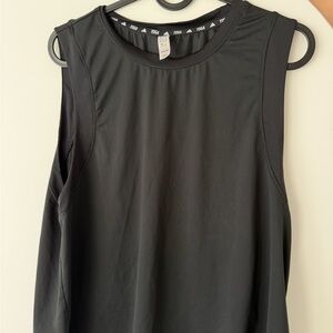 adidas Black Sleeveless Ribbed Workout Tank Top